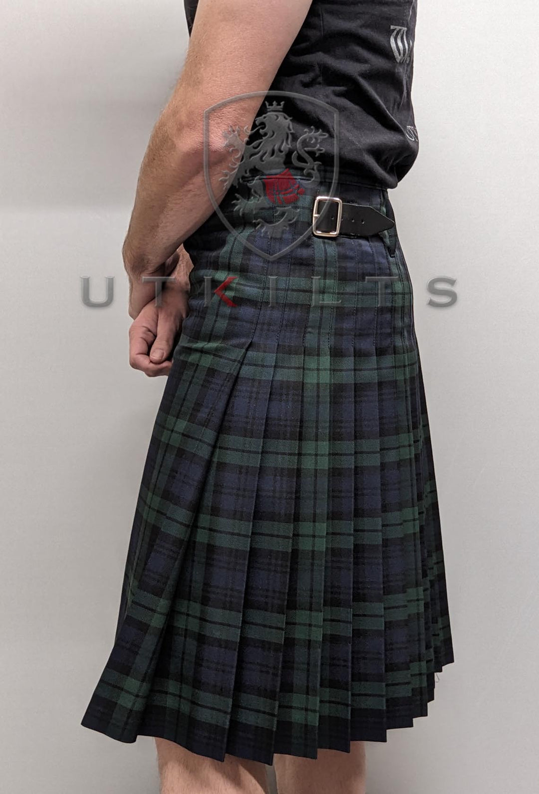 CLEARANCE! 5 Yard Made in Scotland Black Watch PV Tartan Kilt - Includes free Military Style Safety Kilt Pin - 36x24