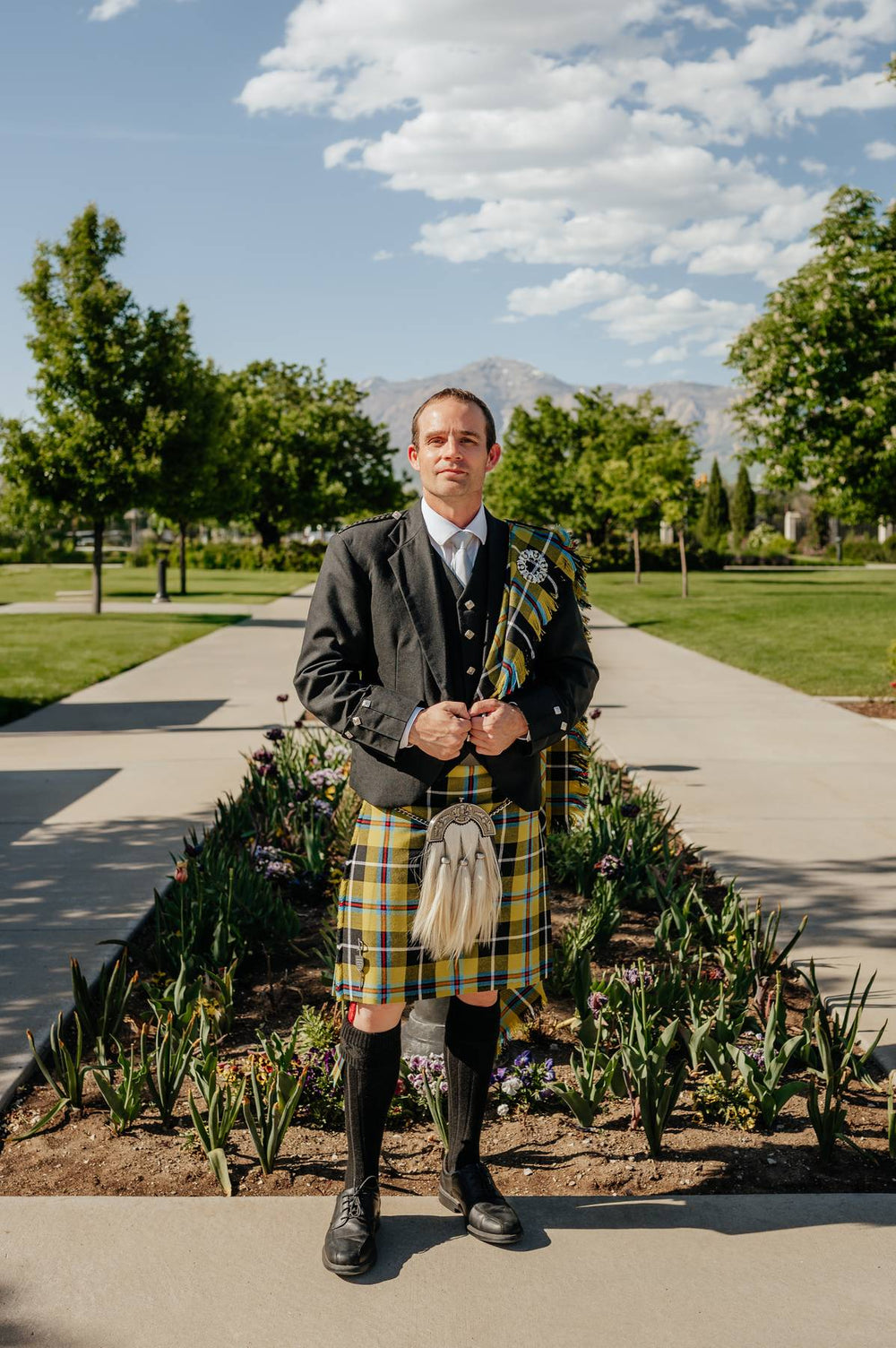 CLEARANCE! Made in Scotland 7 Yard Traditional Tartan Kilt  - Cornish National, fly plaid & sash 34x23