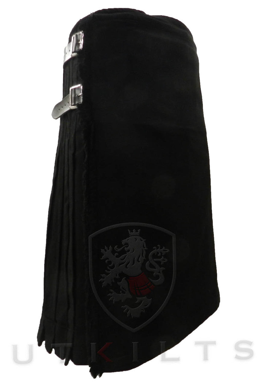 Plain deals black kilt