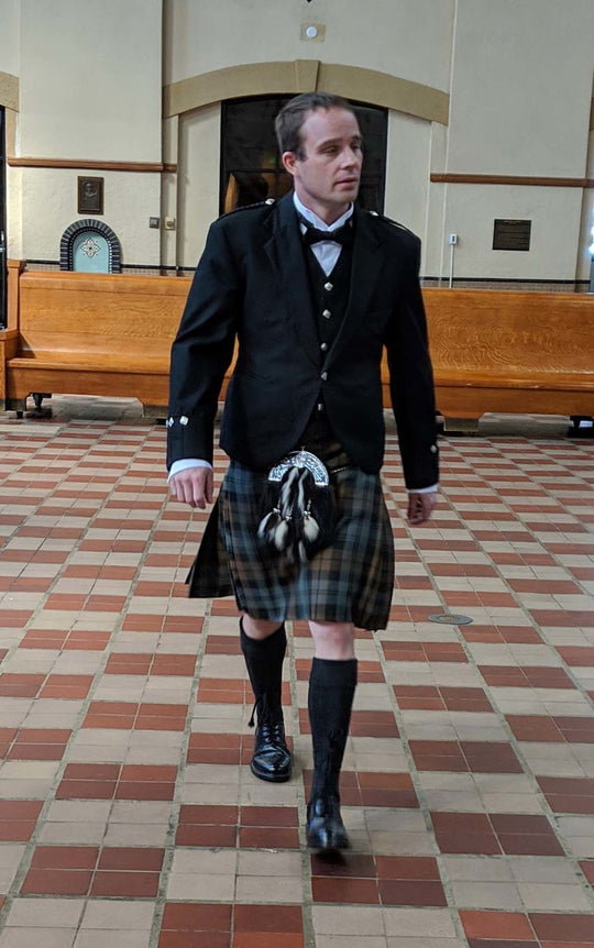 Traditional Kilt – Made in Scotland Special Order, 8 Yard