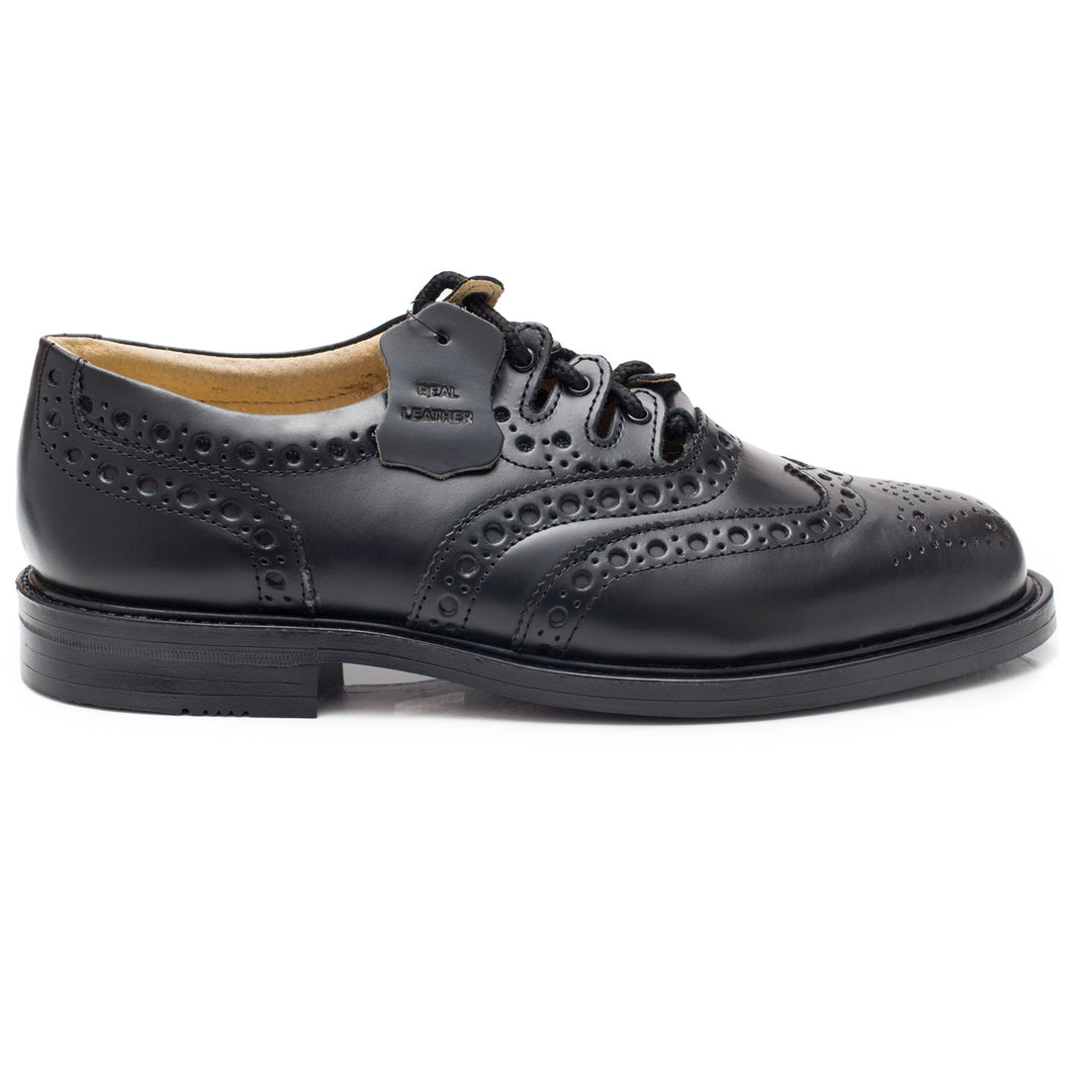 A black leather brogue oxford shoe showcasing intricate detailing and a polished finish, ideal for formal occasions.