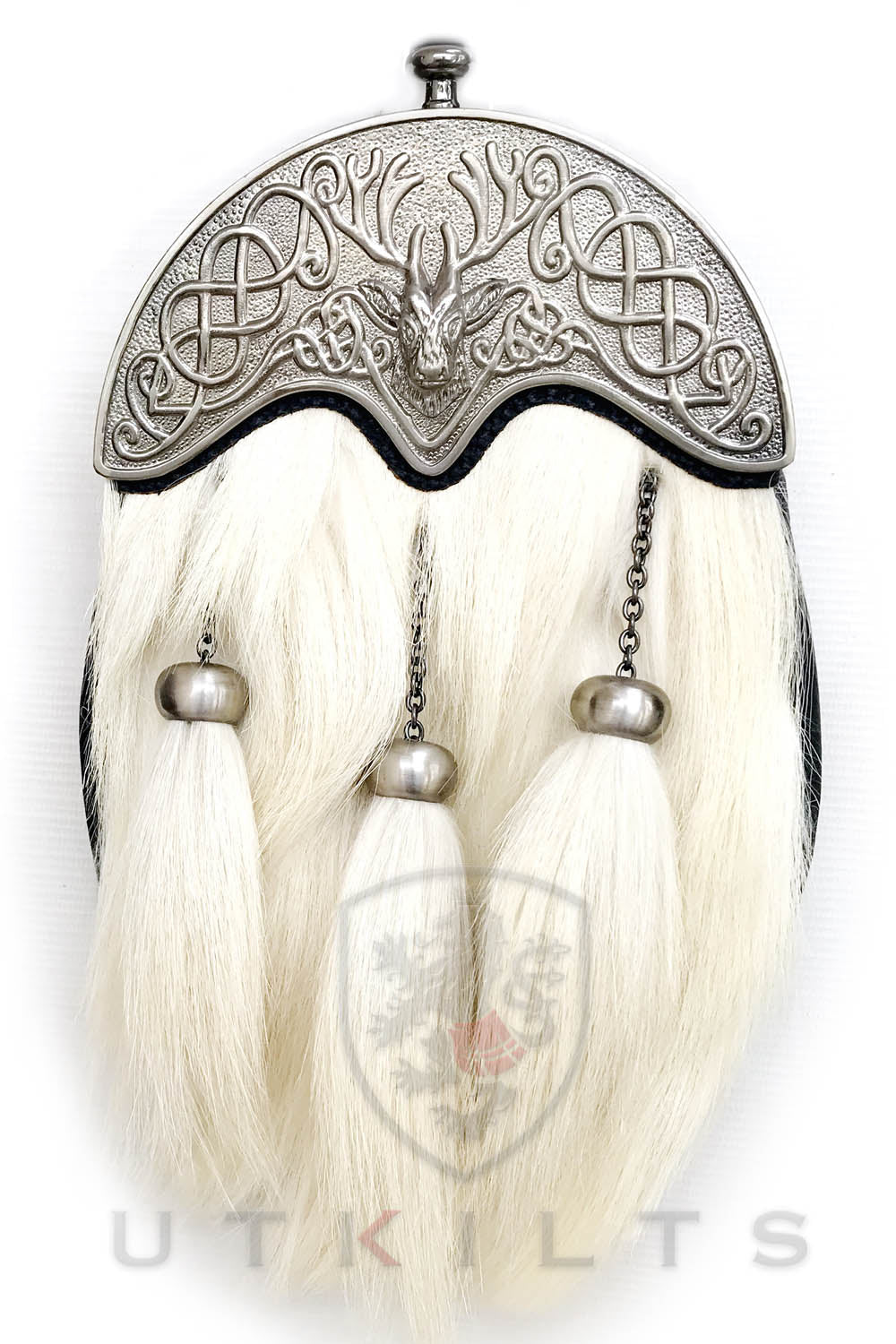 An elegant white goat hair sporran with a metal clasp and two tails, showcasing traditional craftsmanship and style.