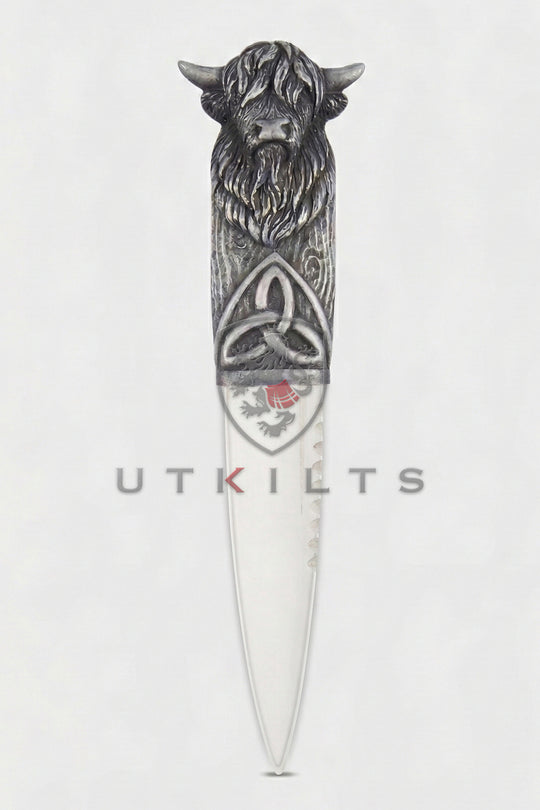 Sgian Dubh – Inverloch, Highland Coo Triquetra
