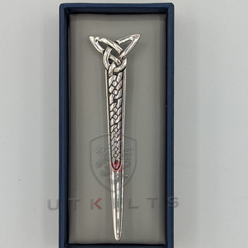 Premium Highland Infinity Kilt Pin