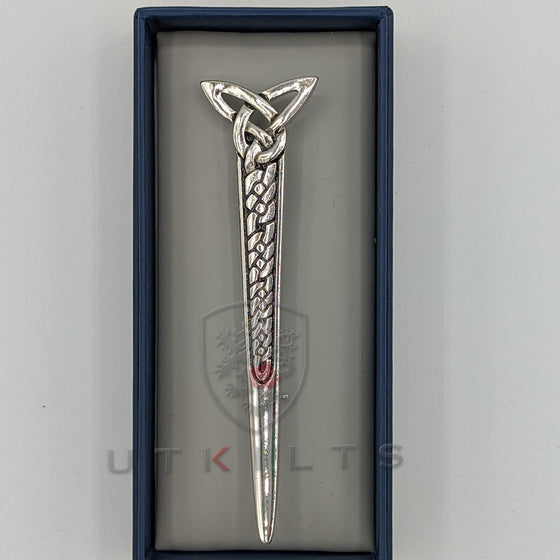 Premium Highland Infinity Kilt Pin