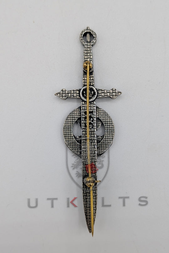Kilt Pin – Inverloch, Irish Harp Crest