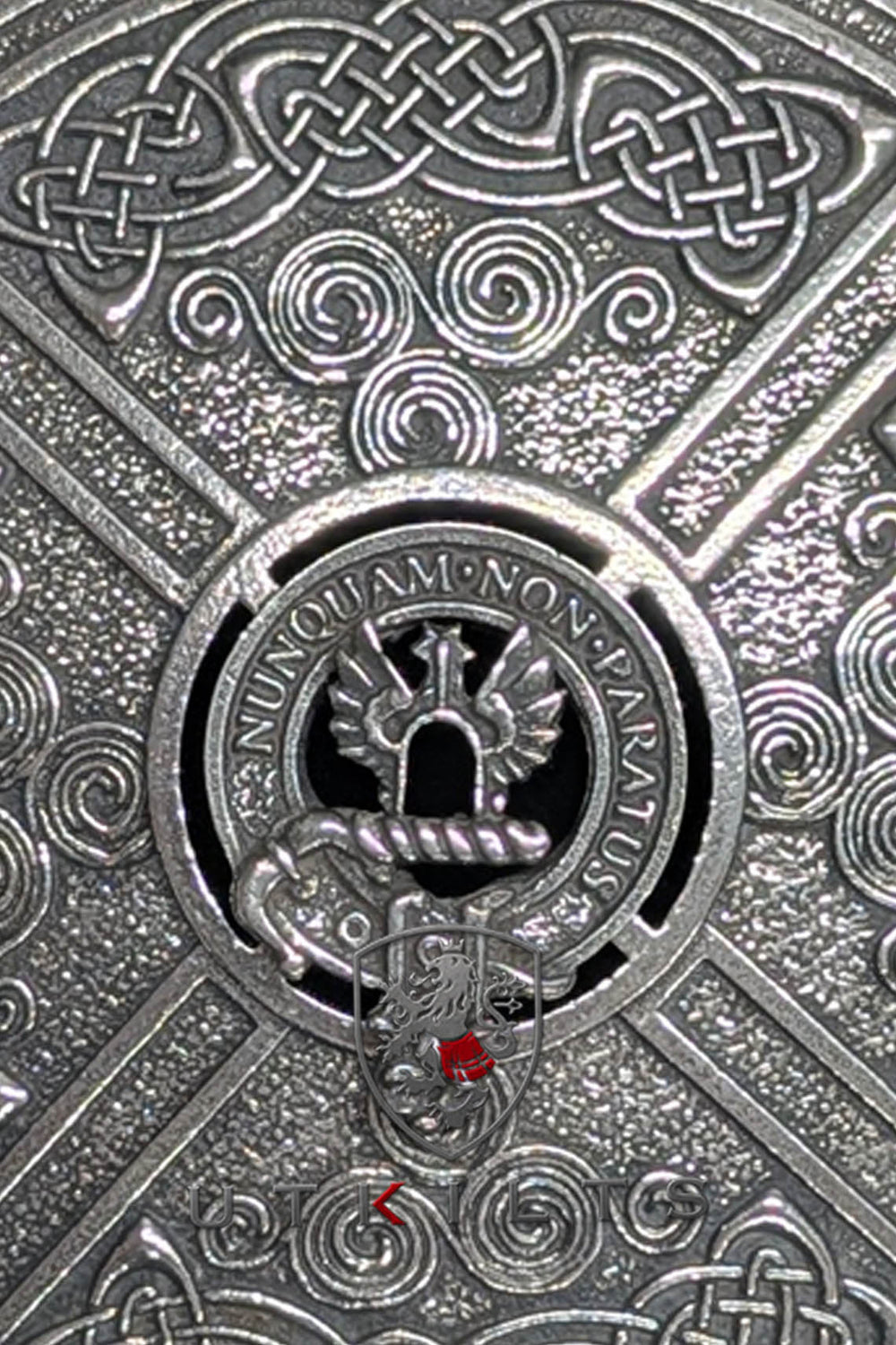 CLEARANCE! Premium Johnstone Scottish Clan Crest Brooch