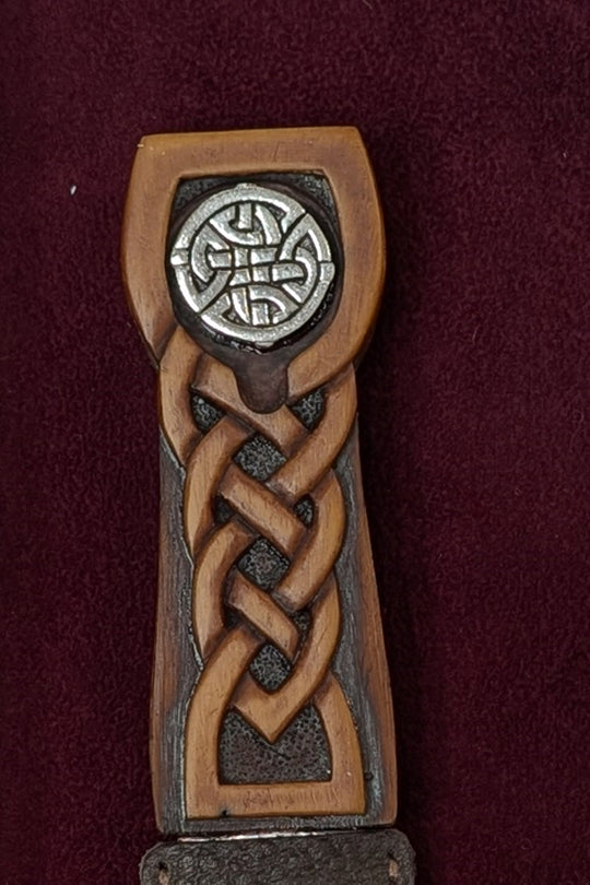 CLEARANCE! Premium Wood Effect Sgian Dubh - Celtic Knot Badge