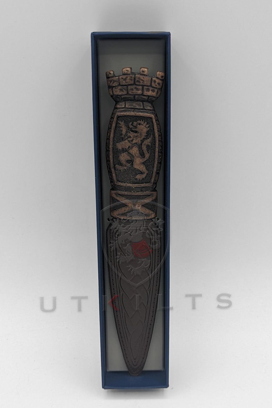 Premium Rampant Lion Handle Sgian Dubh