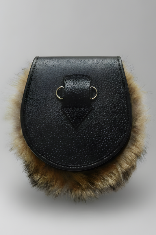 Kilt Sporran – Semi-Dress, Coyote Fur Thistle Badge