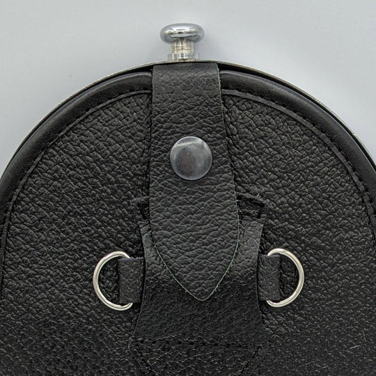 Kilt Sporran – Dress, Black V-Chained with Studded Knot Badge