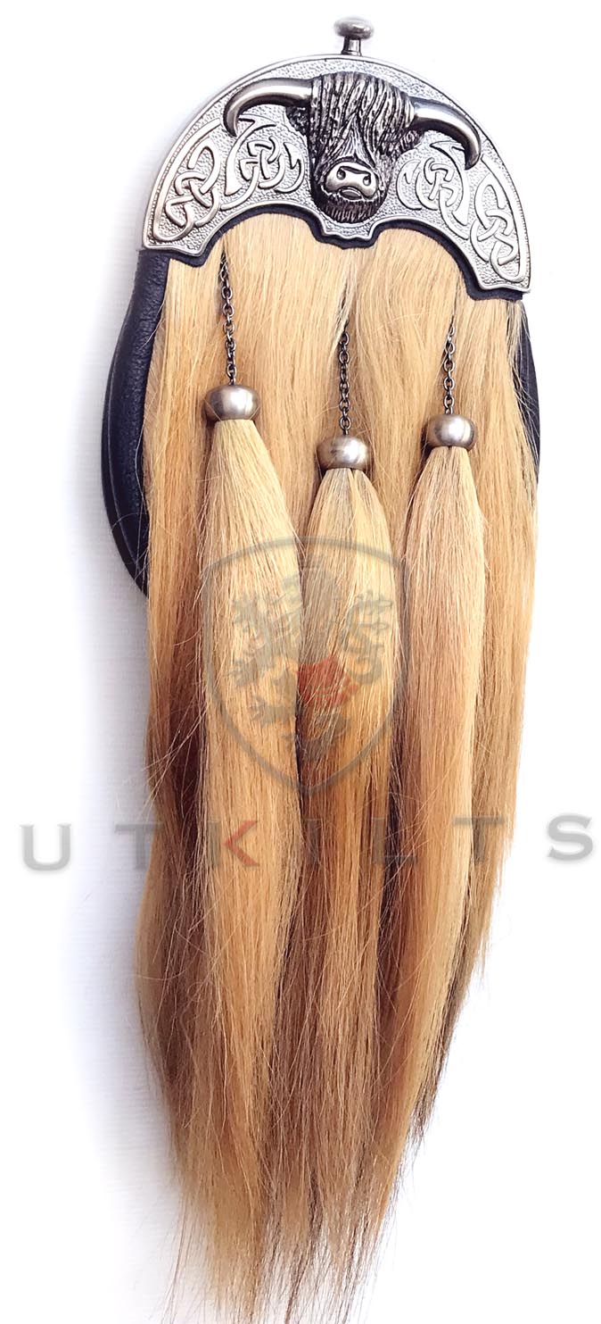 Sporran Pelle Marrone Spilla Caduta Intrecciata Dettagliata Frontale Per KILT Sporran Pelle Marrone Spilla Caduta Intrecciata Dettagliata Frontale Per KILT