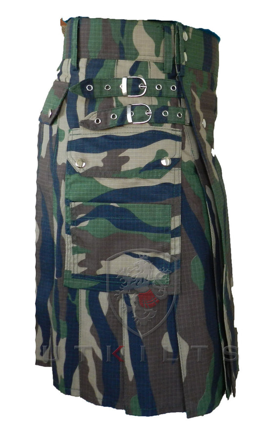 Utility Kilt - Deluxe Camo side view