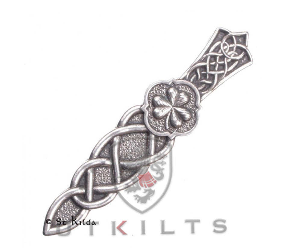 A Celtic knot featuring a floral design, showcased as a Premium Irish Shamrock Twist Kilt Pin, symbolizing heritage and elegance.
